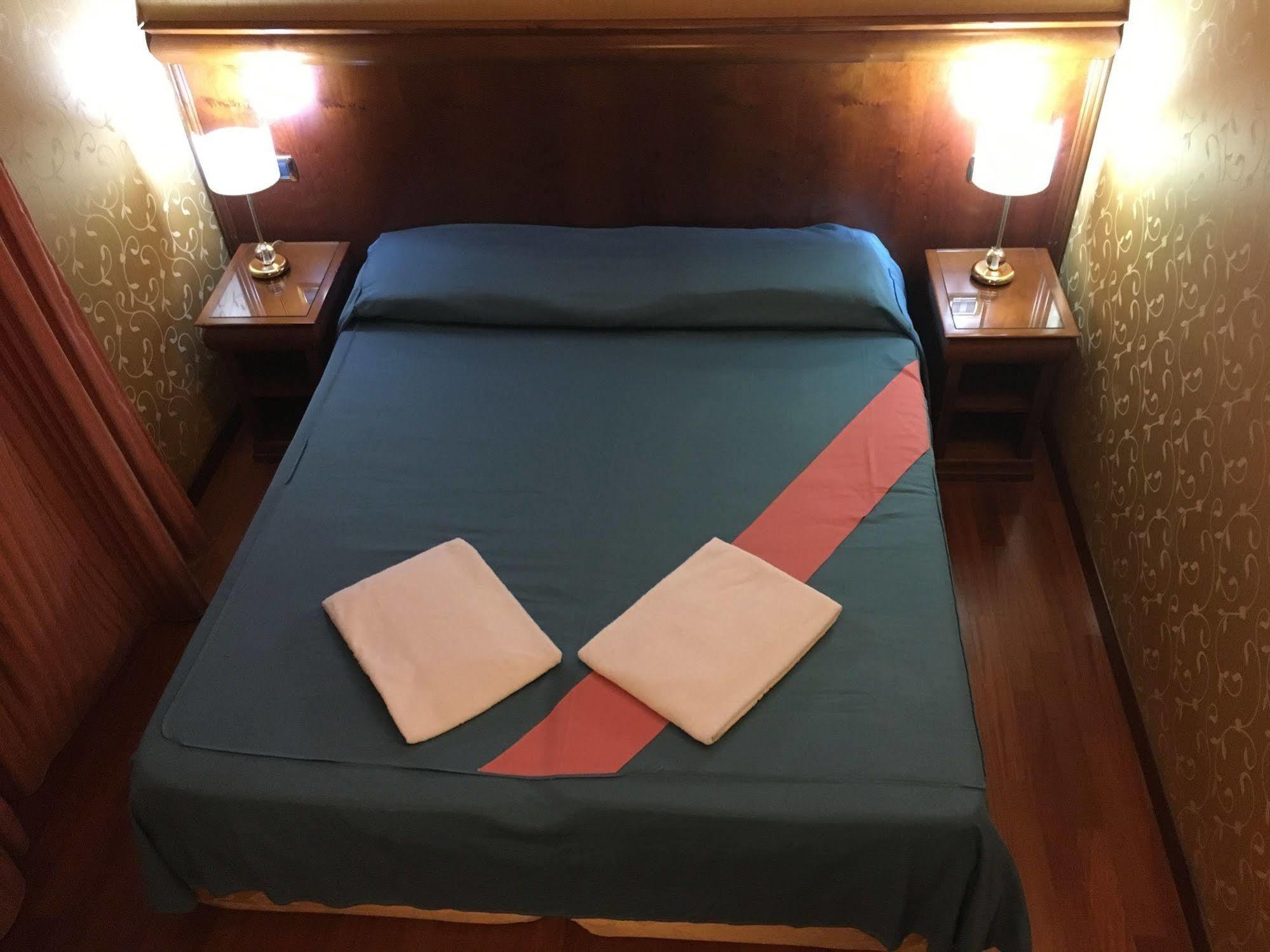 Hotel Divine Rome Bagian luar foto
