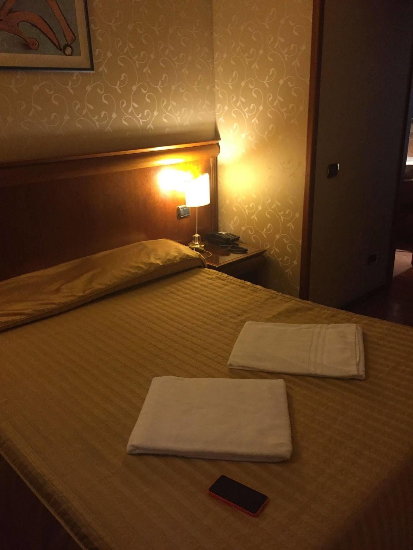 Hotel Divine Rome Bagian luar foto