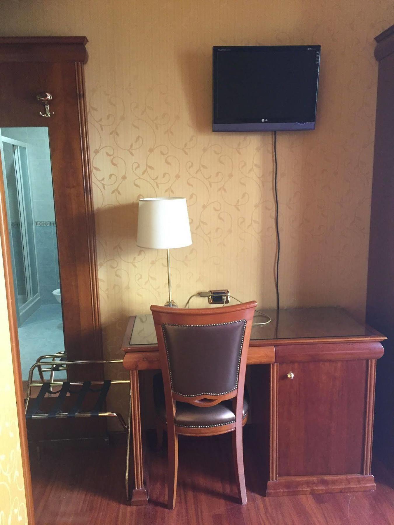 Hotel Divine Rome Bagian luar foto