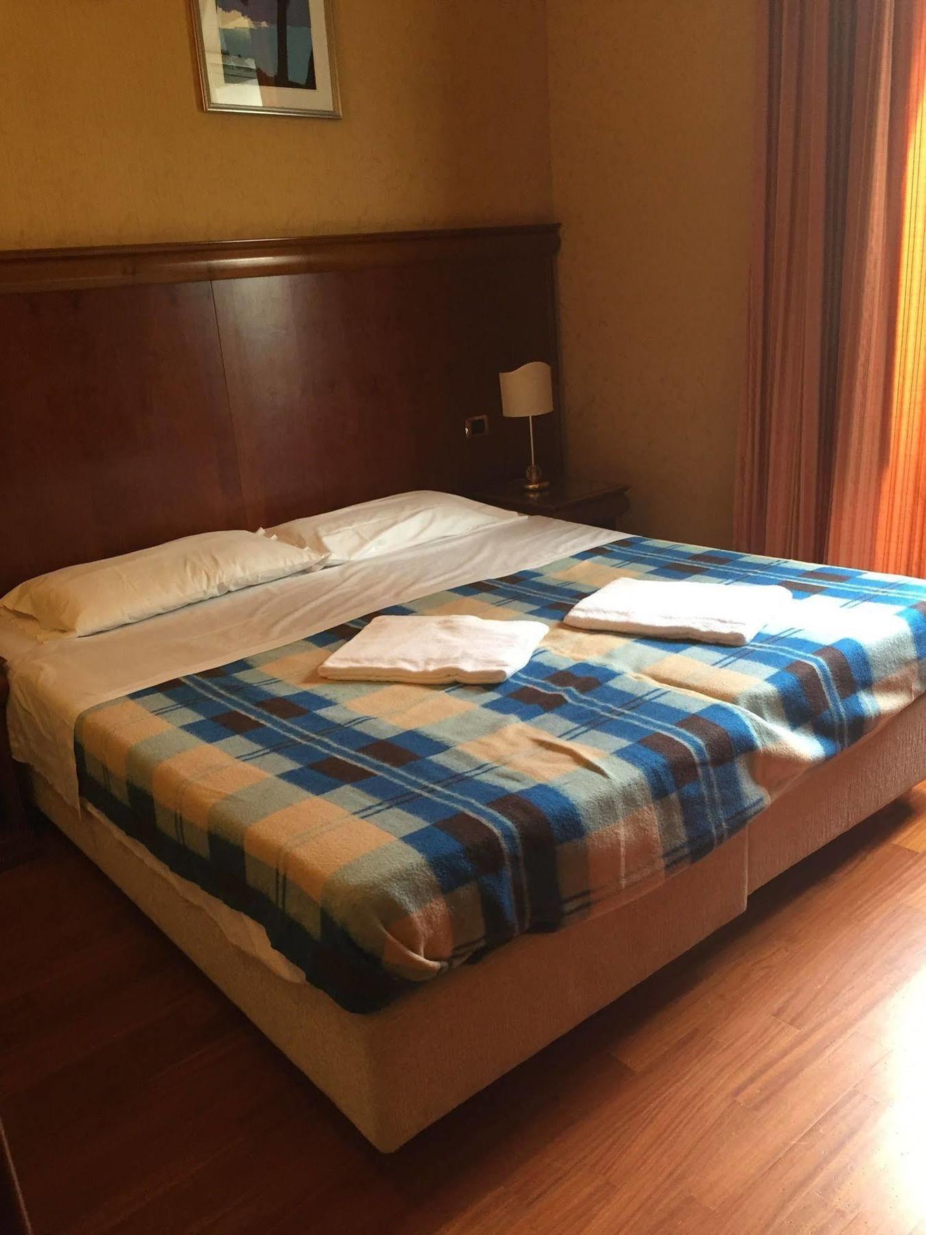 Hotel Divine Rome Bagian luar foto