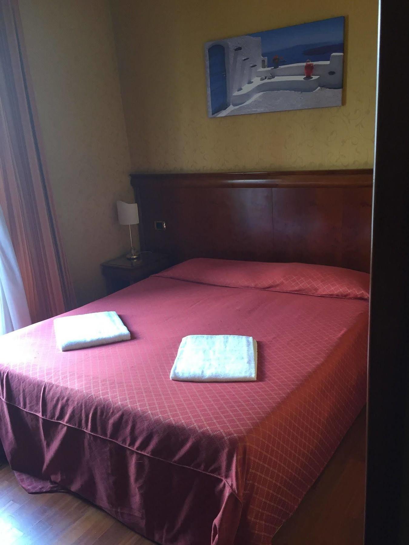 Hotel Divine Rome Bagian luar foto