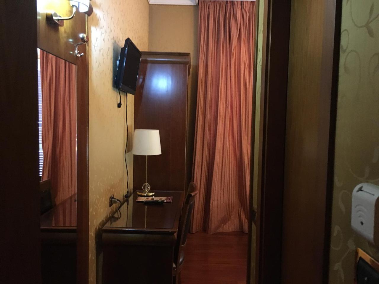 Hotel Divine Rome Bagian luar foto